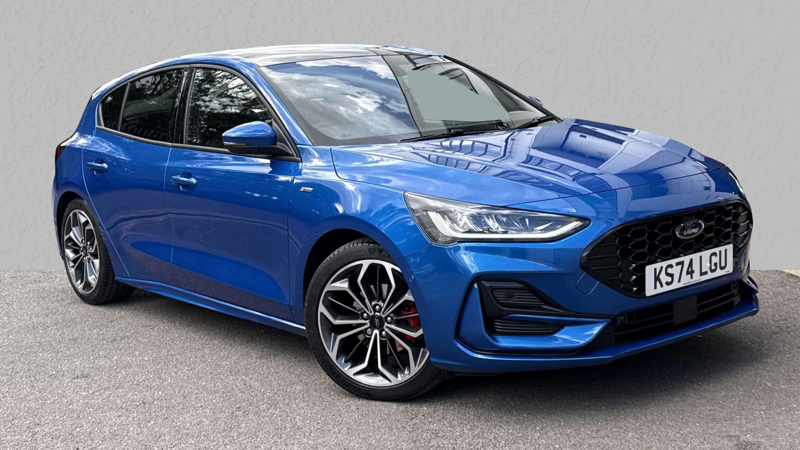 Main listing image - Ford Focus