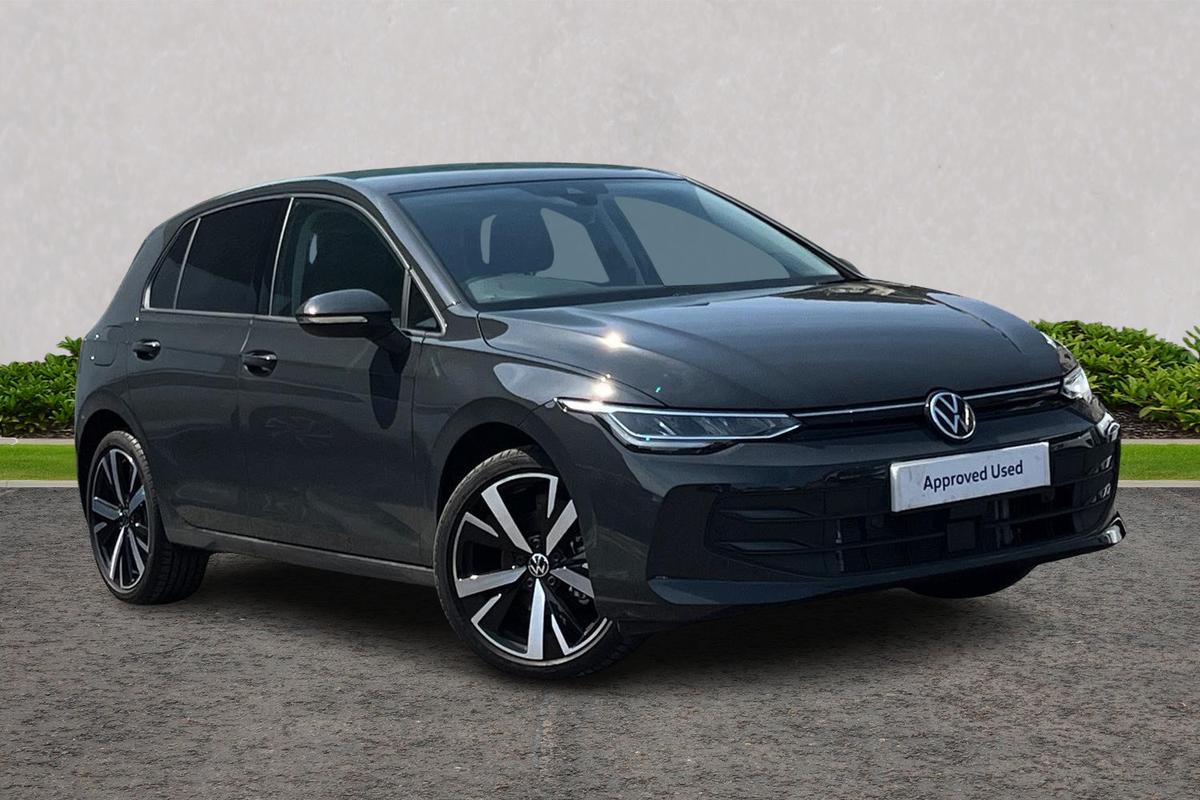 Main listing image - Volkswagen Golf