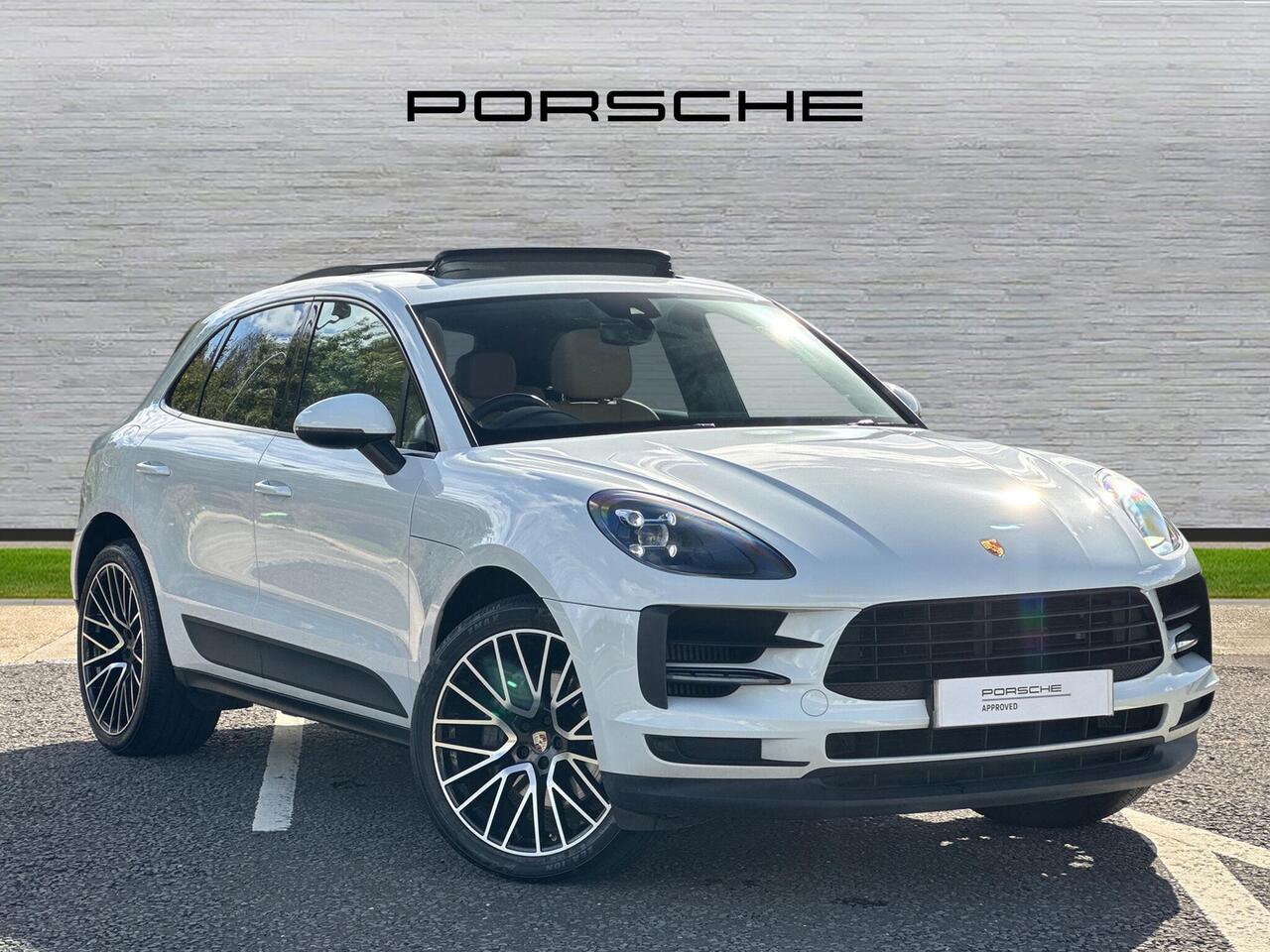 Main listing image - Porsche Macan