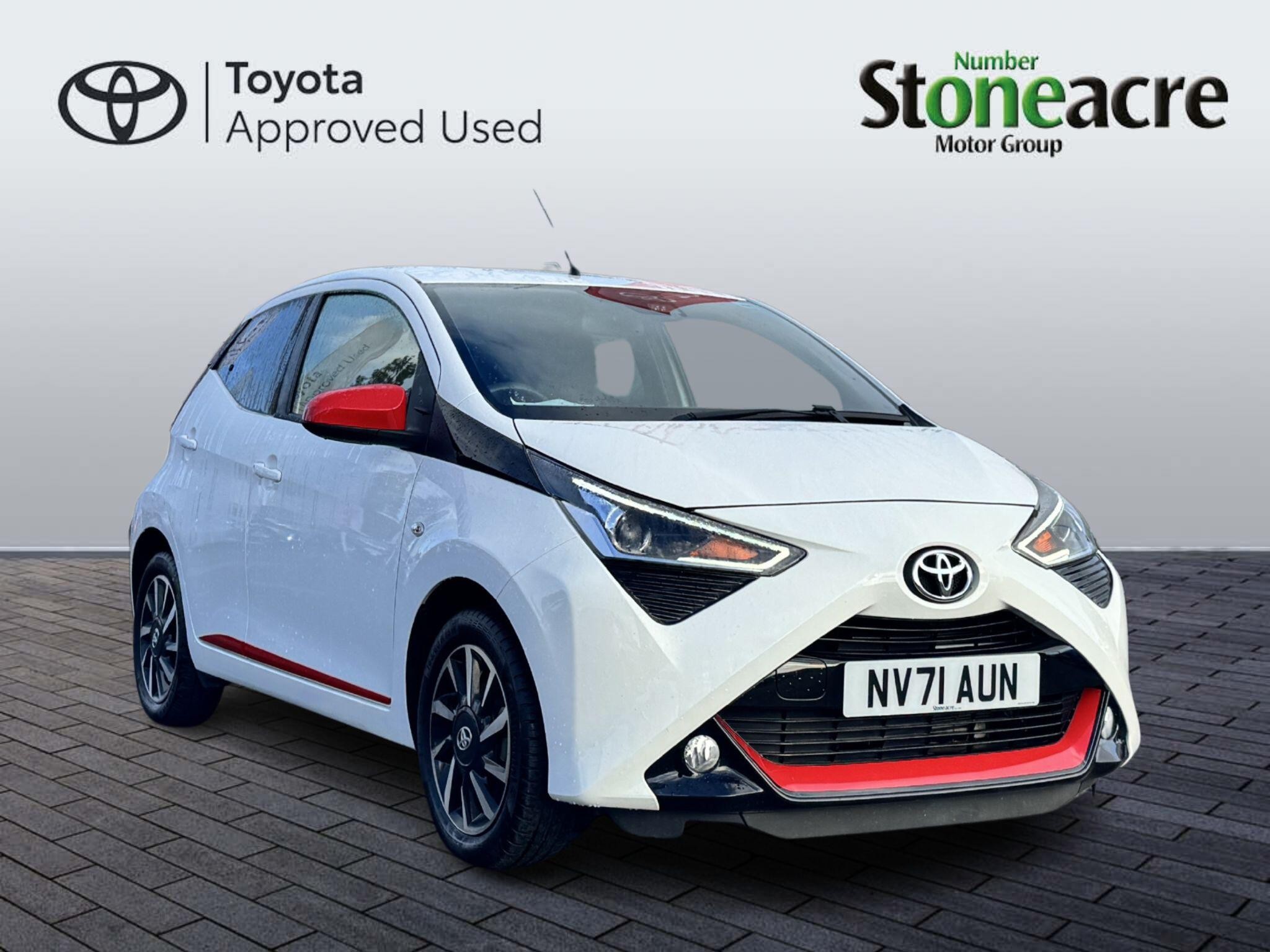 Main listing image - Toyota Aygo