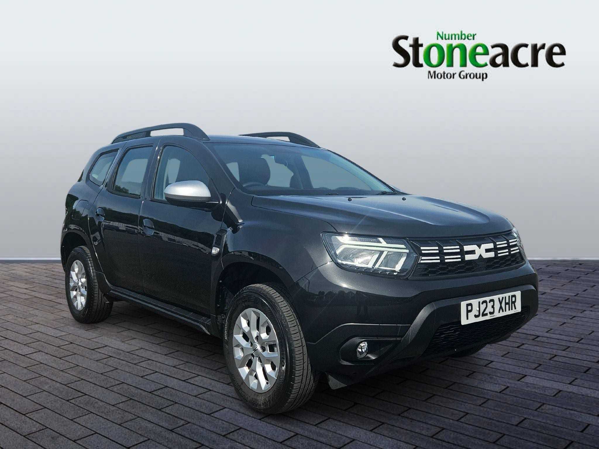 Main listing image - Dacia Duster