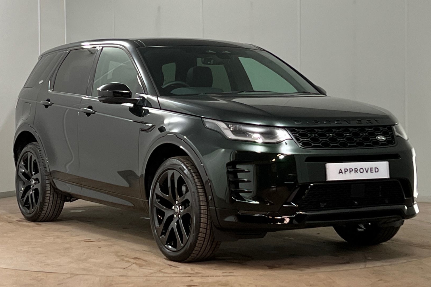 Main listing image - Land Rover Discovery Sport