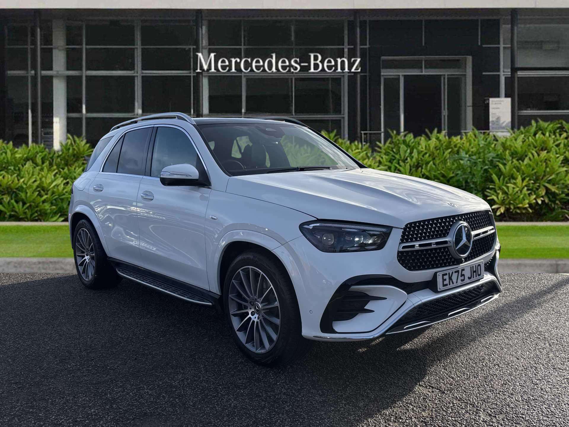 Main listing image - Mercedes-Benz GLE