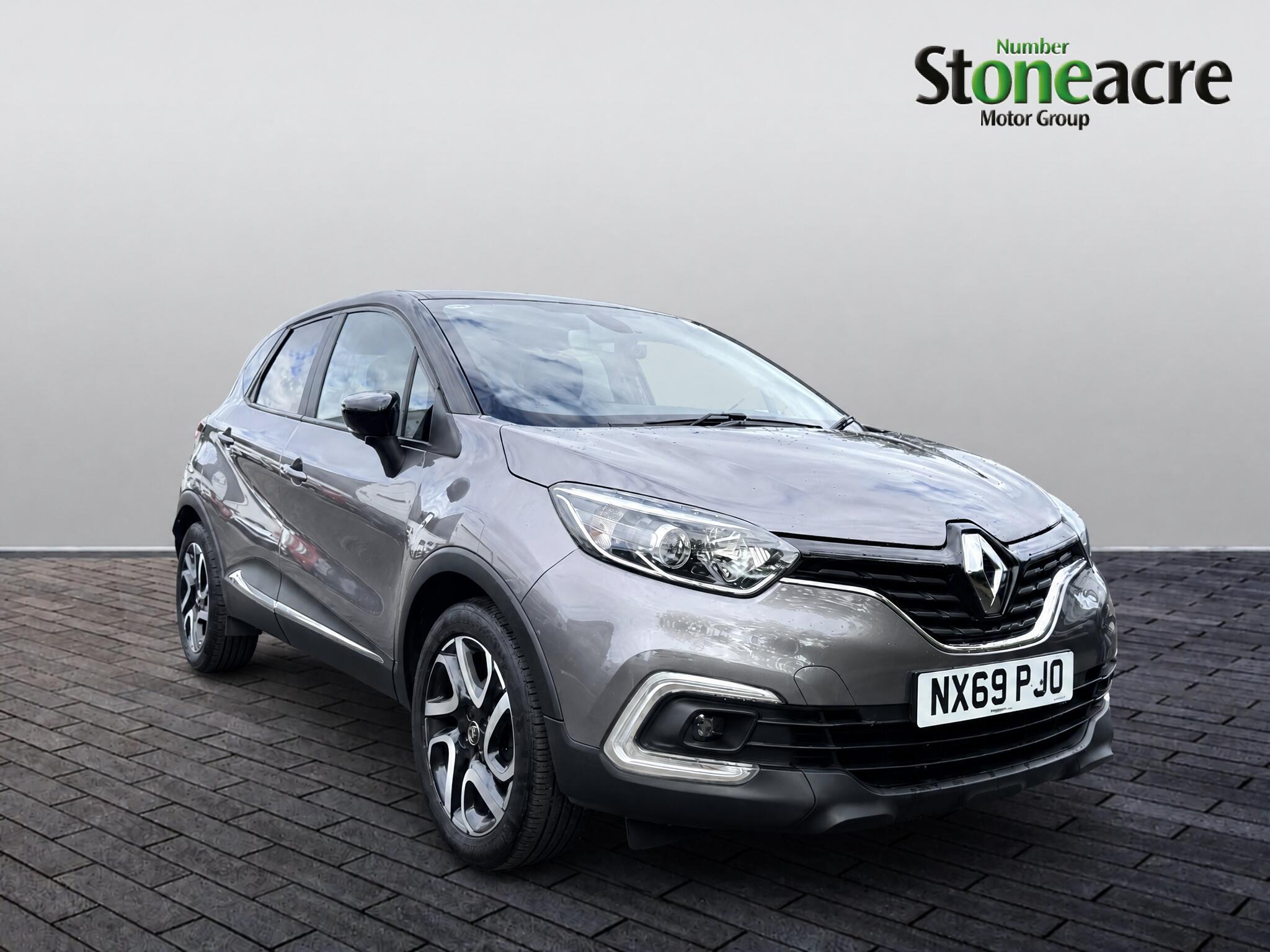 Main listing image - Renault Captur