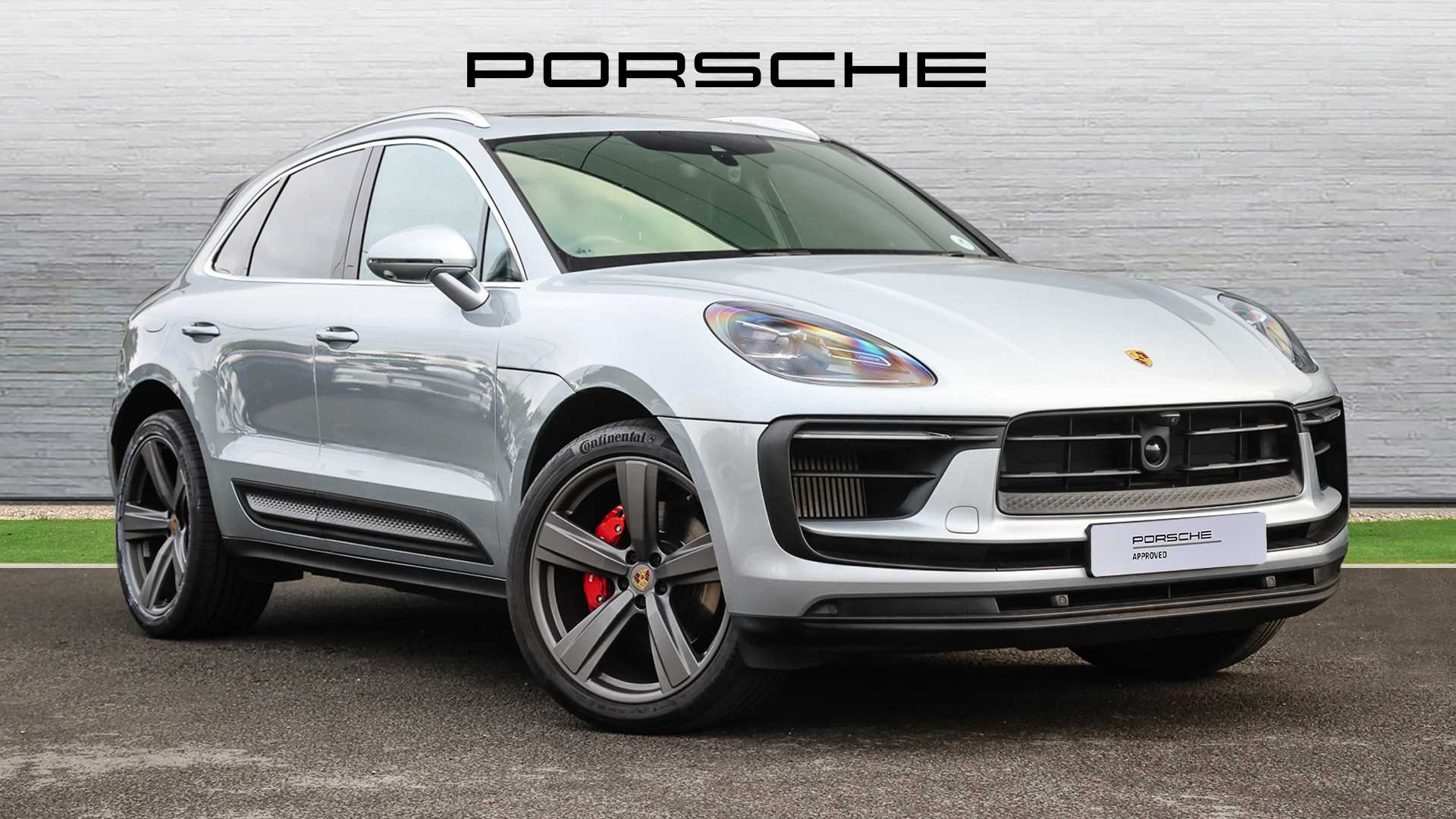 Main listing image - Porsche Macan