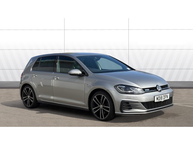 Main listing image - Volkswagen Golf