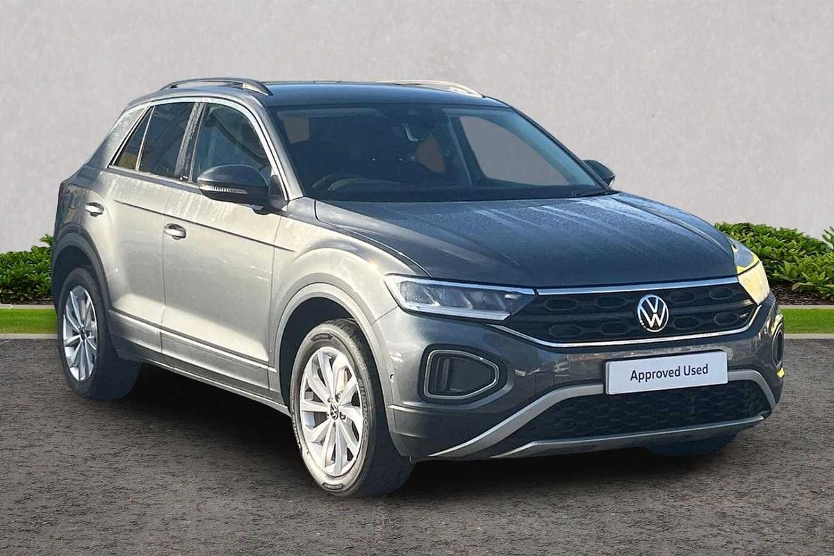 Main listing image - Volkswagen T-Roc