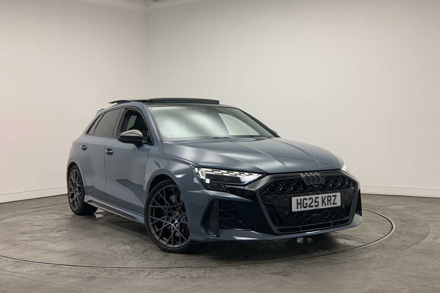Main listing image - Audi RS3