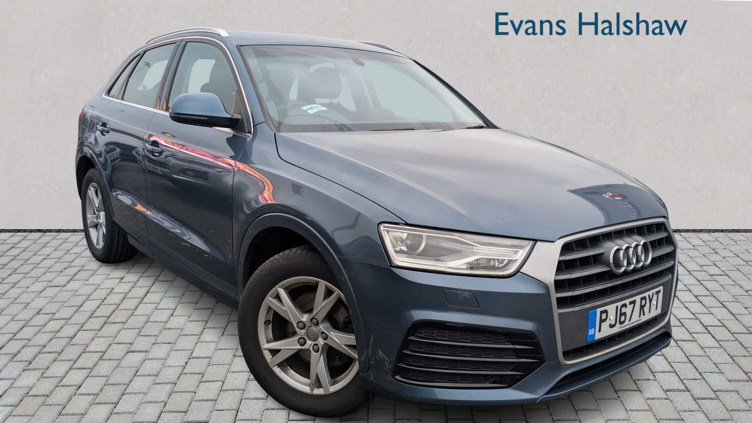 Main listing image - Audi Q3