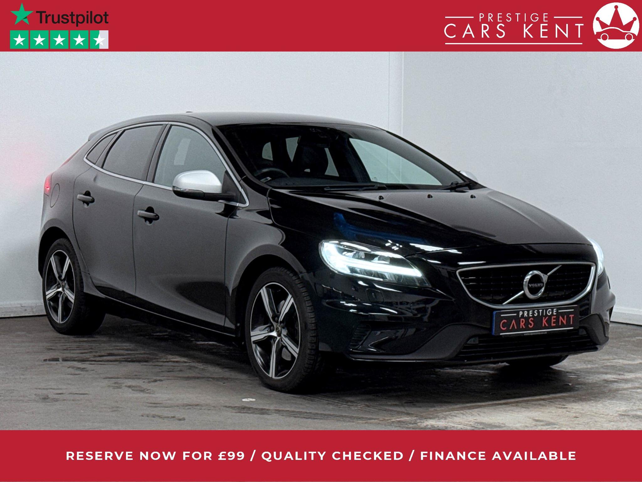 Main listing image - Volvo V40