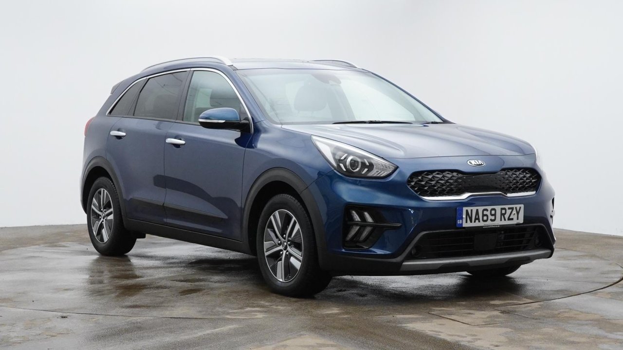 Main listing image - Kia Niro