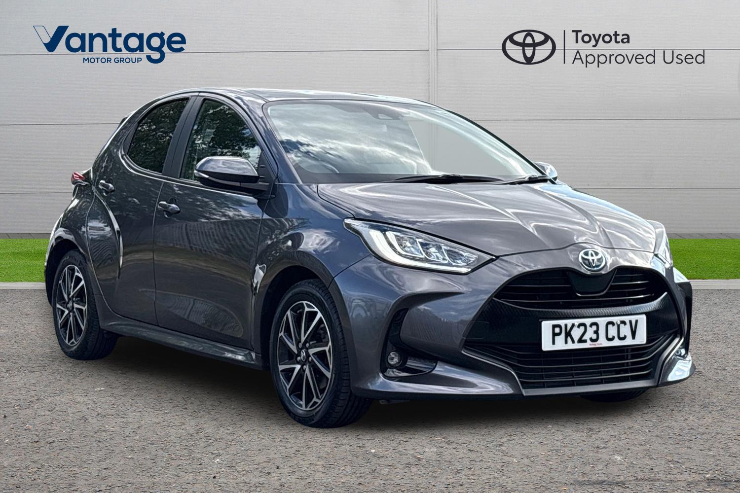 Main listing image - Toyota Yaris