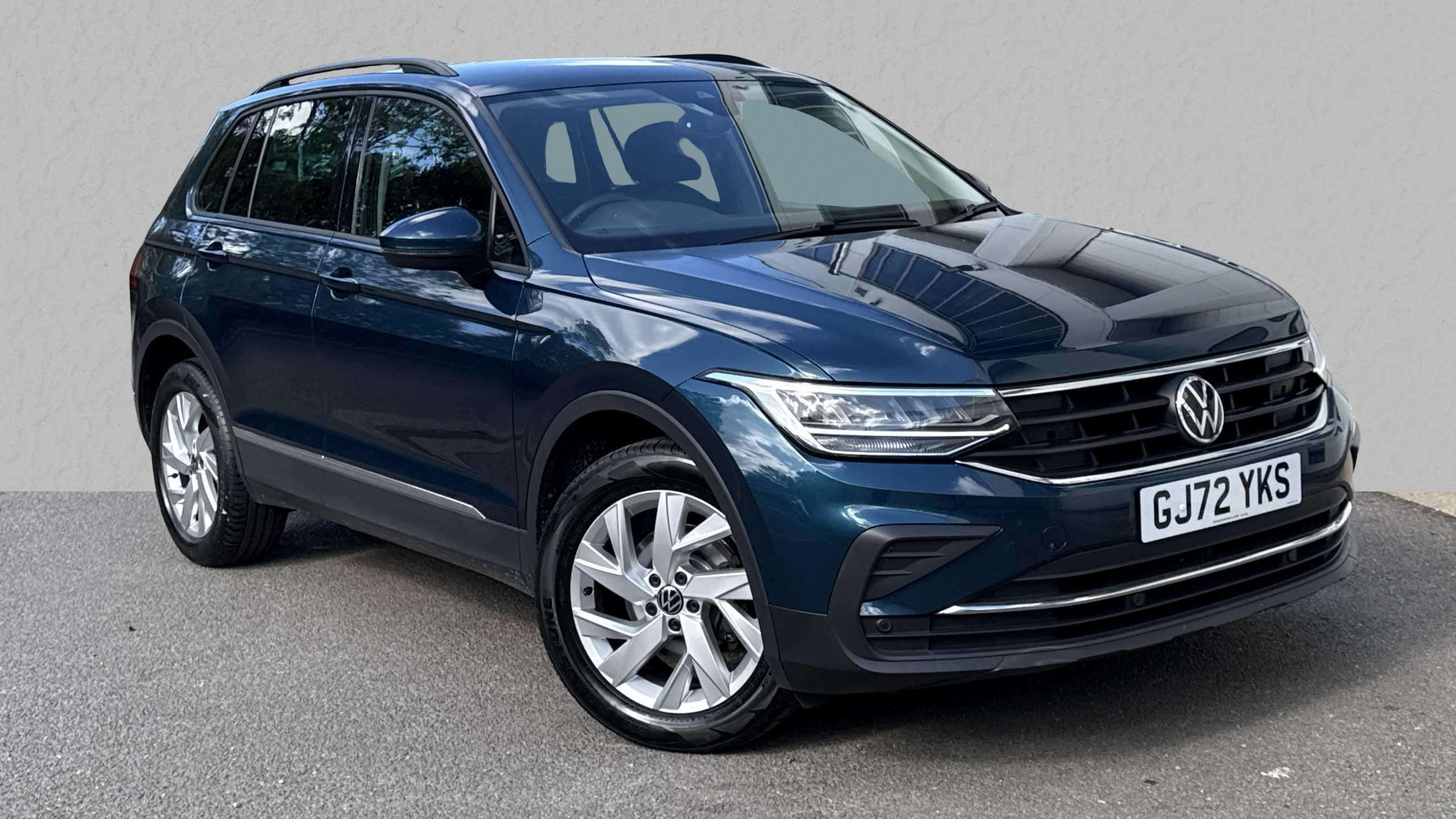 Main listing image - Volkswagen Tiguan