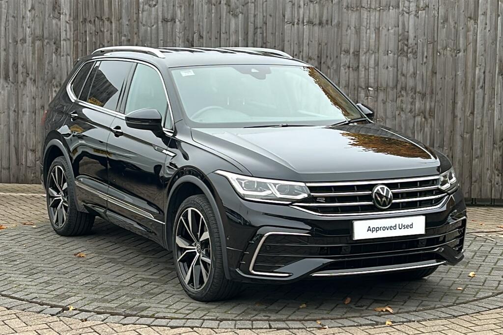 Main listing image - Volkswagen Tiguan Allspace