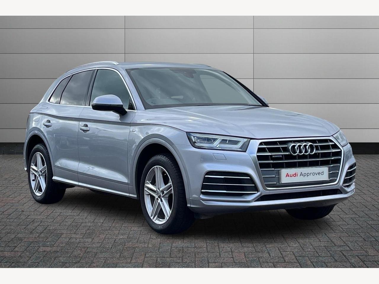 Main listing image - Audi Q5