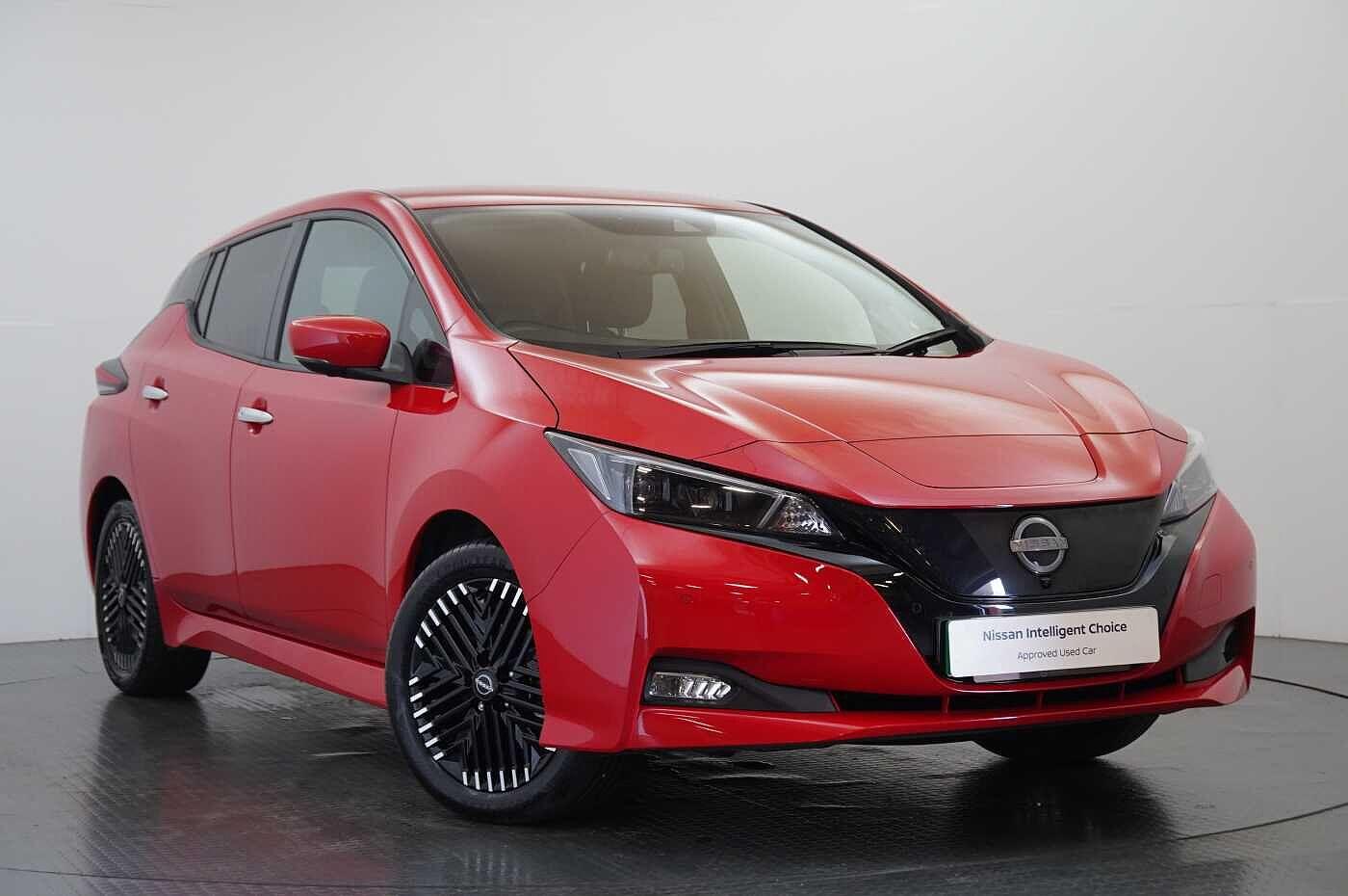 Main listing image - Nissan Leaf