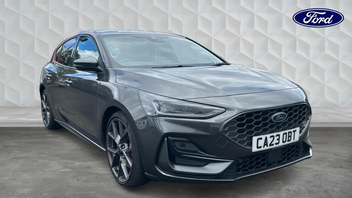 Main listing image - Ford Focus ST