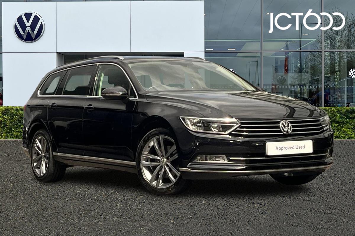 Main listing image - Volkswagen Passat Estate