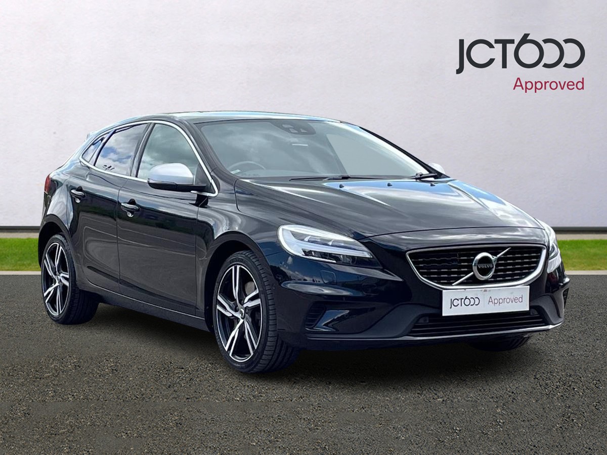 Main listing image - Volvo V40