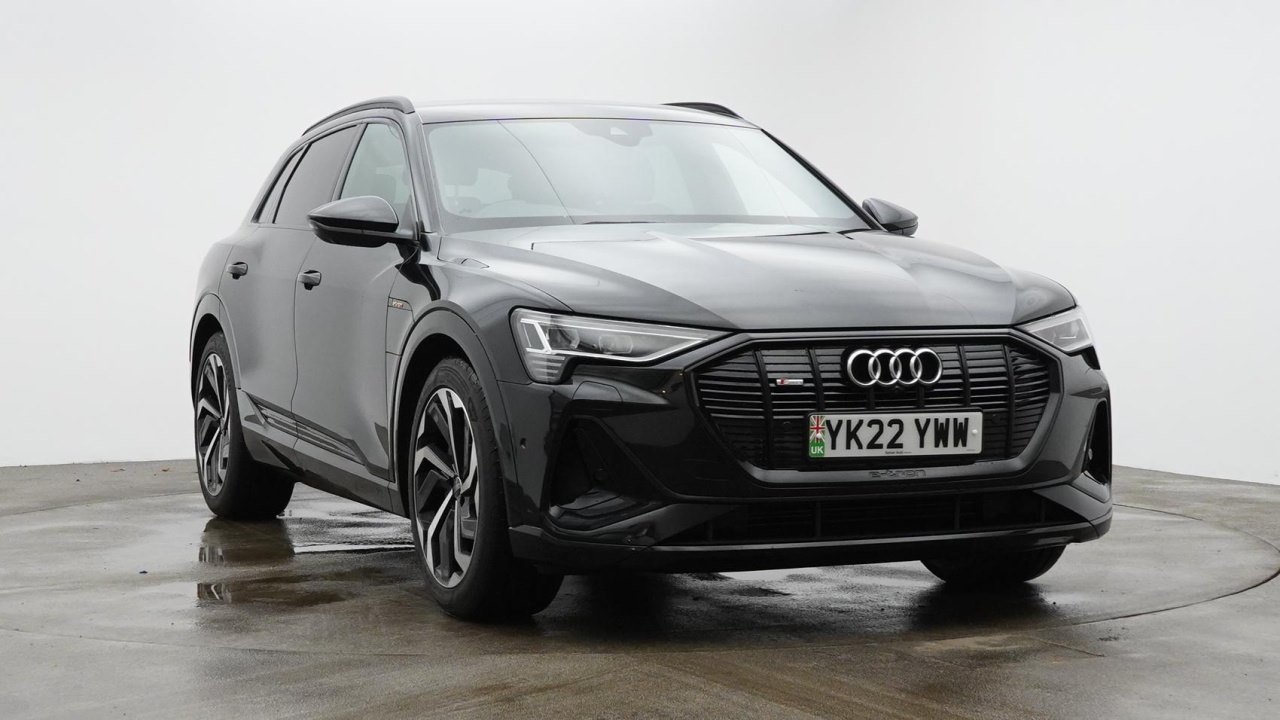 Main listing image - Audi e-tron