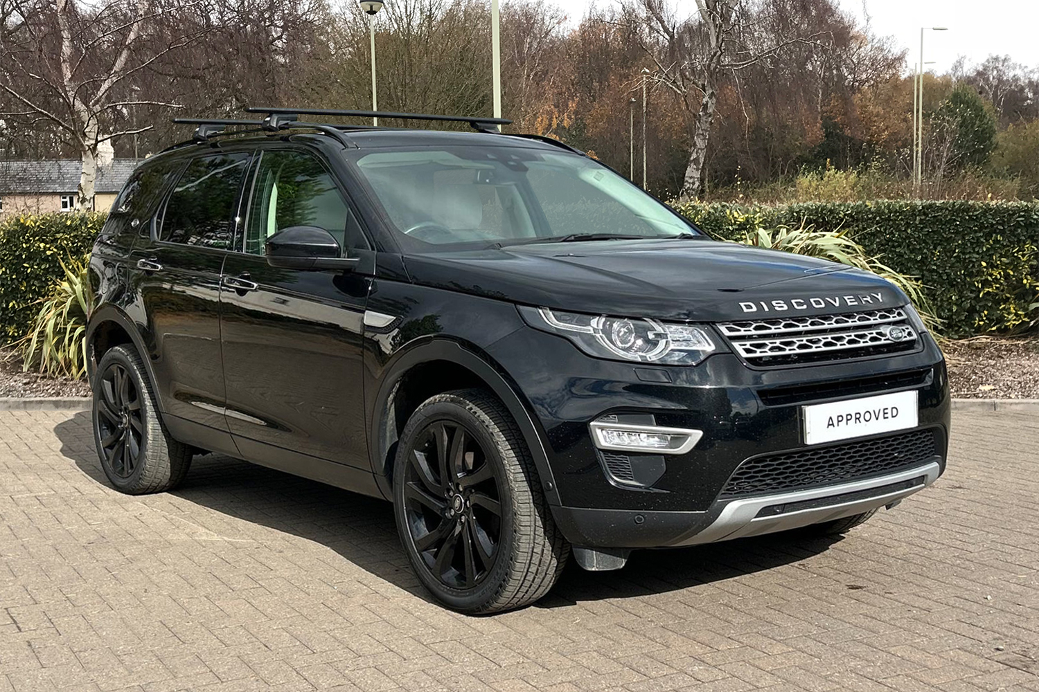 Main listing image - Land Rover Discovery Sport