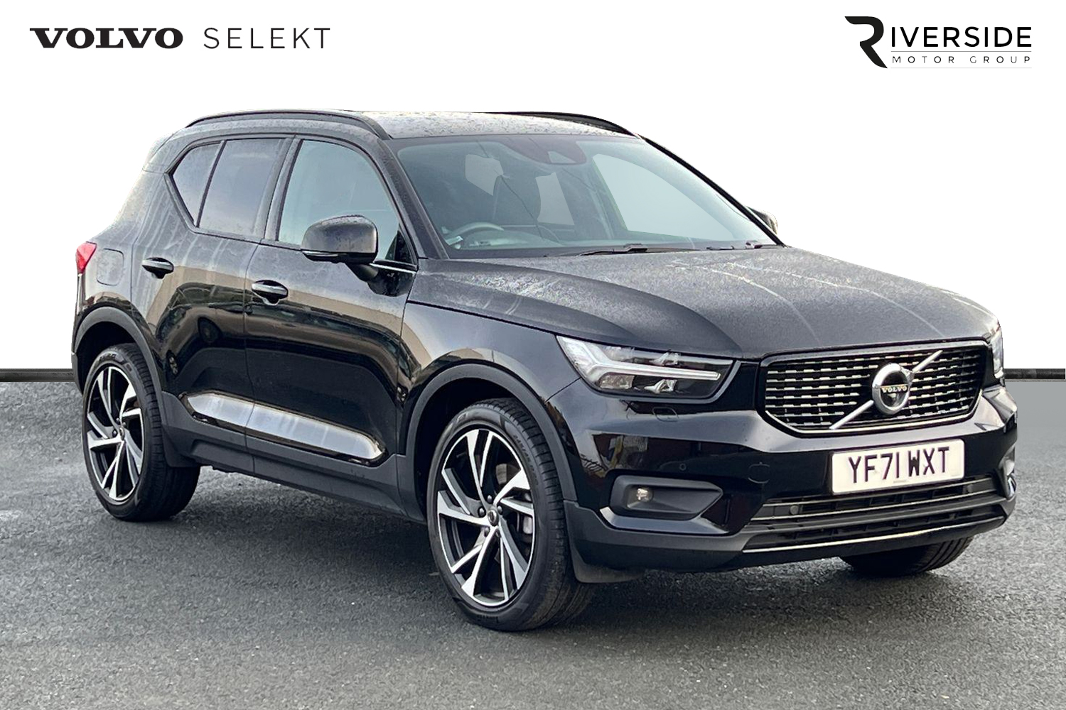 Main listing image - Volvo XC40