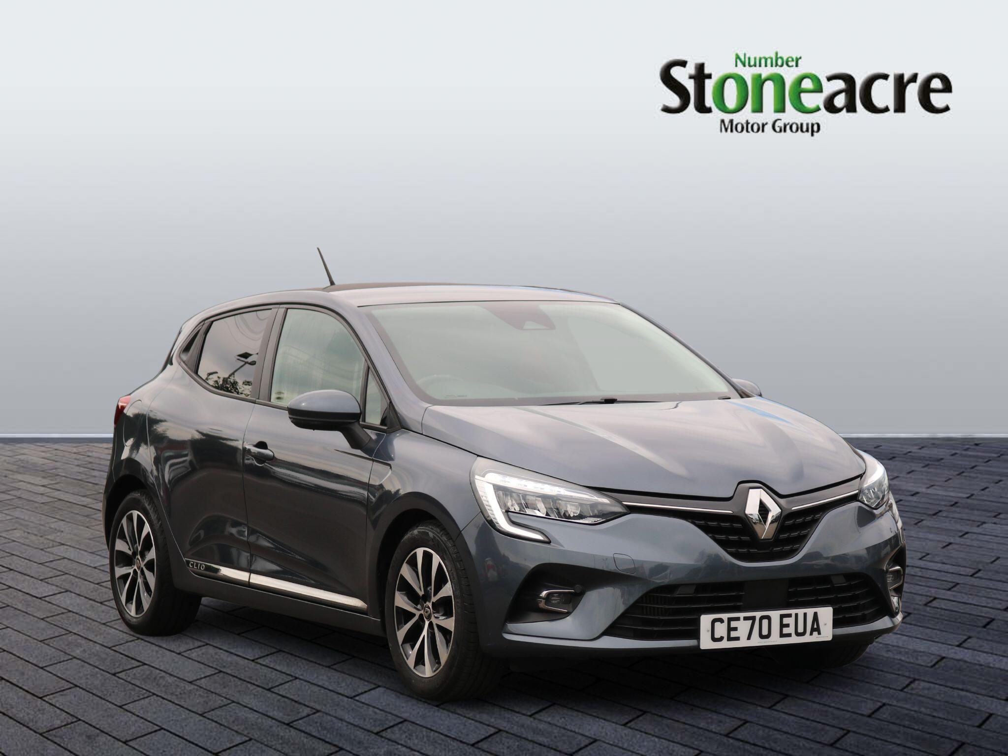 Main listing image - Renault Clio