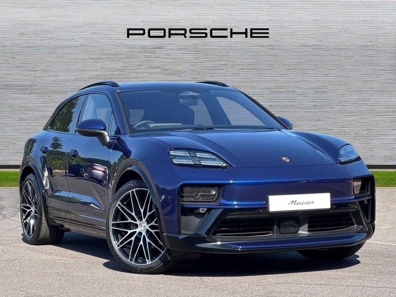 Main listing image - Porsche Macan