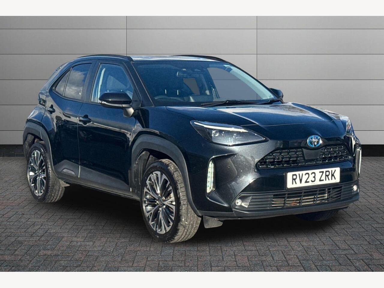 Main listing image - Toyota Yaris Cross