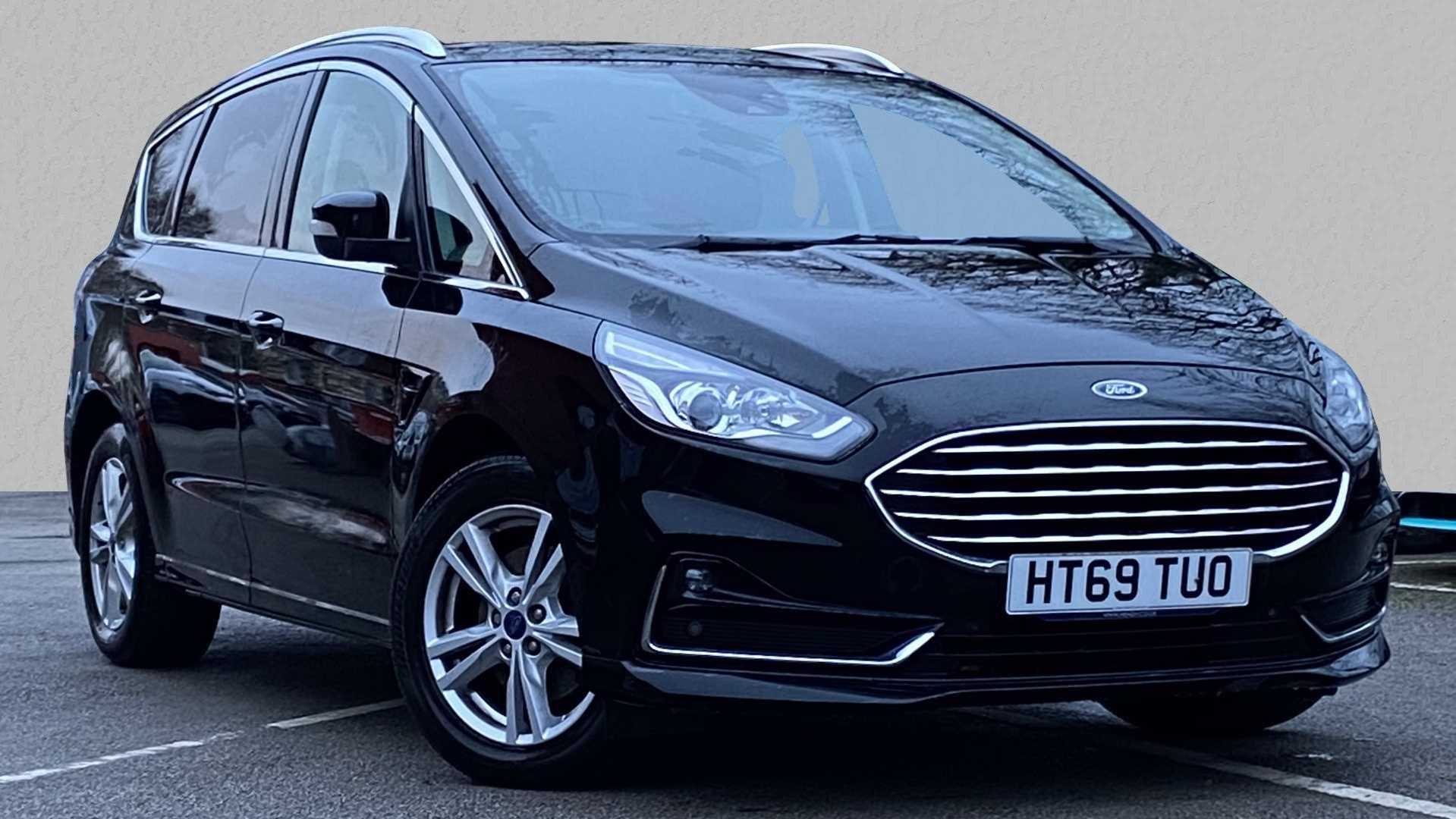 Main listing image - Ford S-MAX