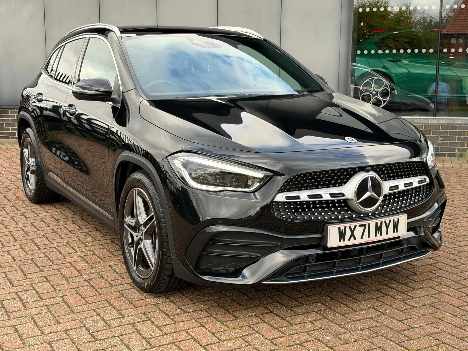 Main listing image - Mercedes-Benz GLA