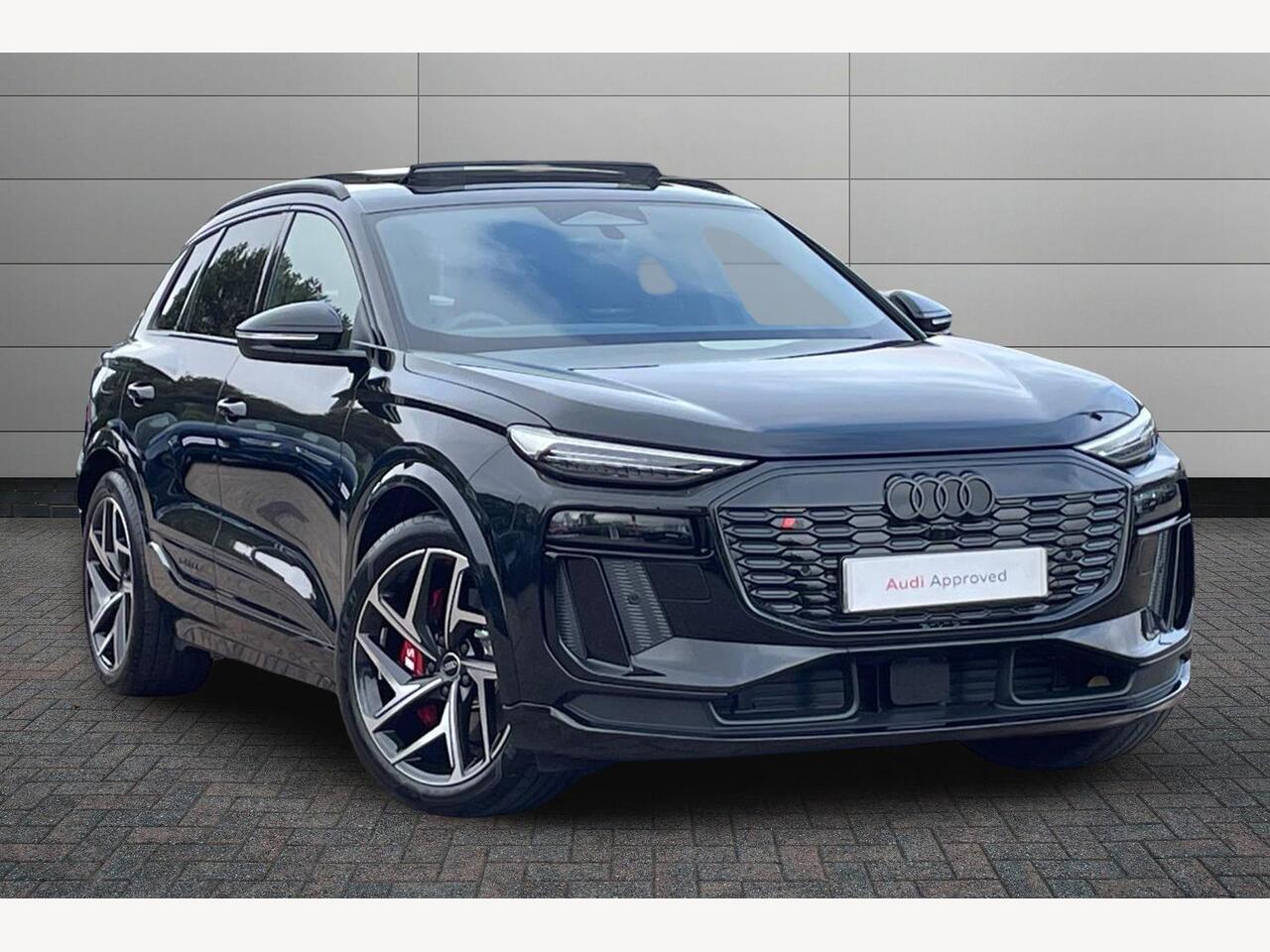 Main listing image - Audi Q6
