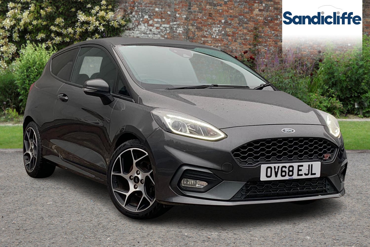 Main listing image - Ford Fiesta ST