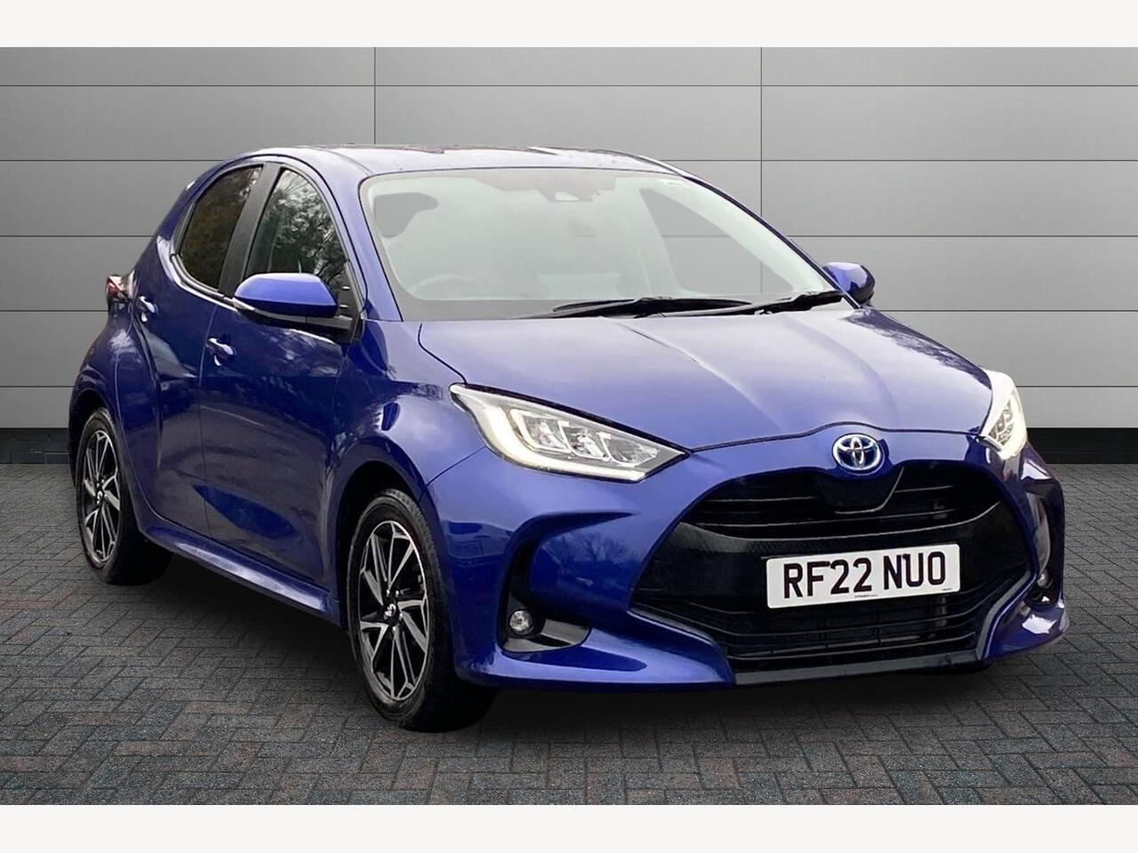 Main listing image - Toyota Yaris