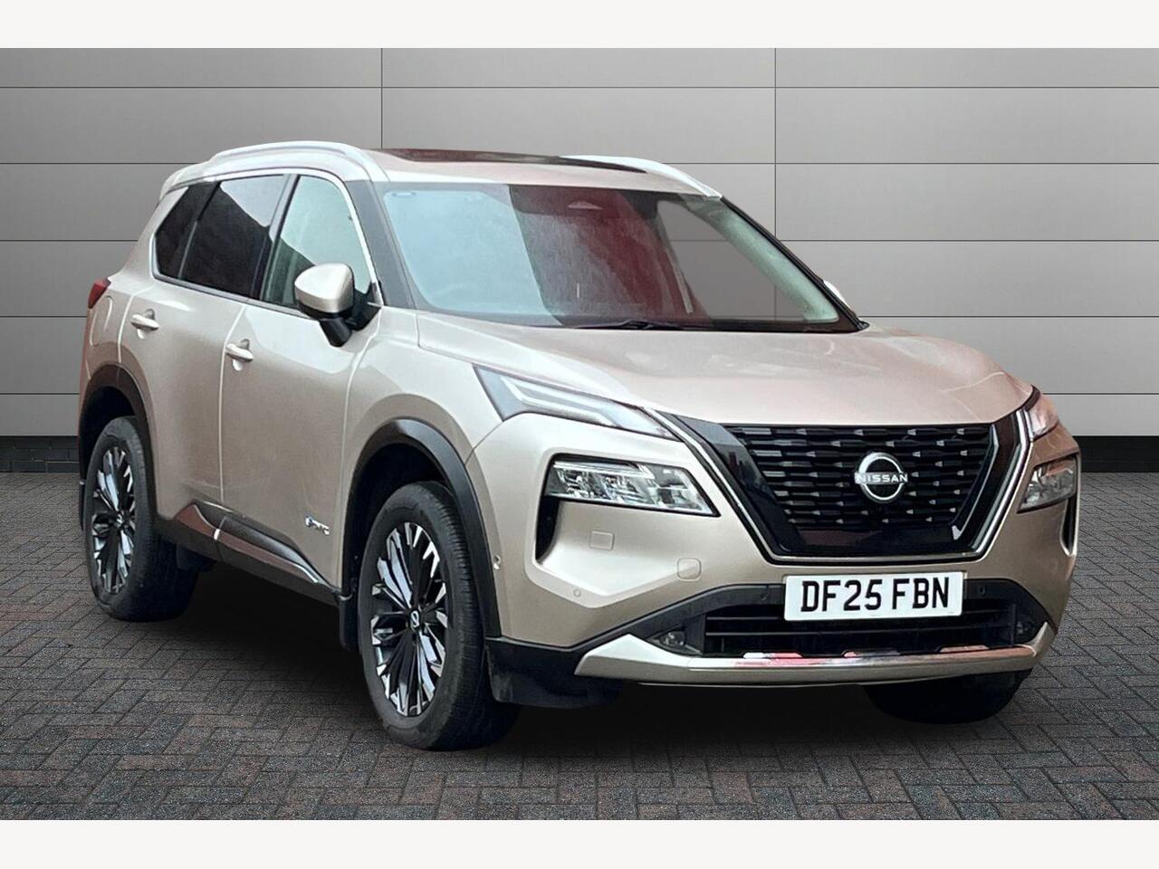 Main listing image - Nissan X-Trail
