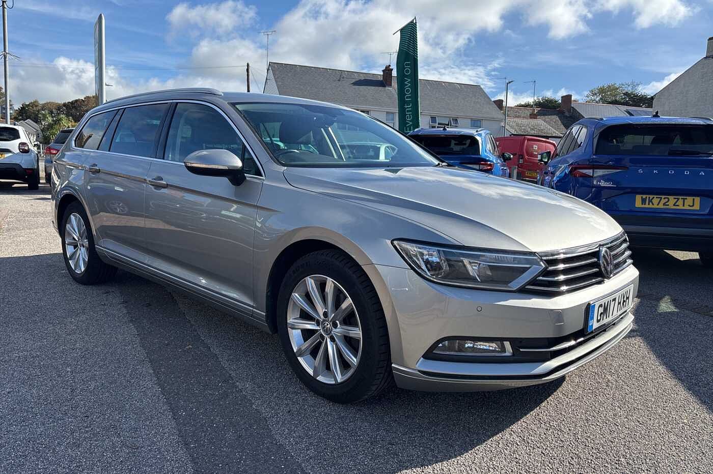 Main listing image - Volkswagen Passat Estate