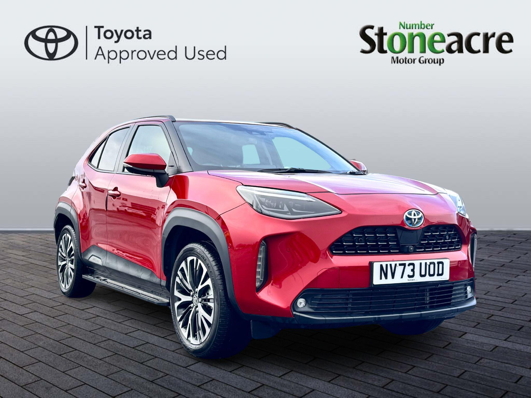 Main listing image - Toyota Yaris Cross