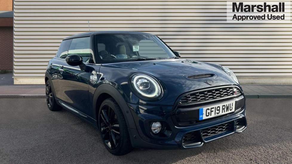 Main listing image - MINI Hatchback