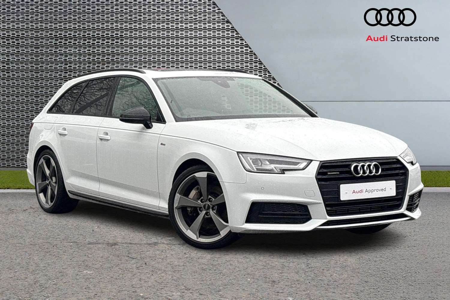 Main listing image - Audi A4 Avant