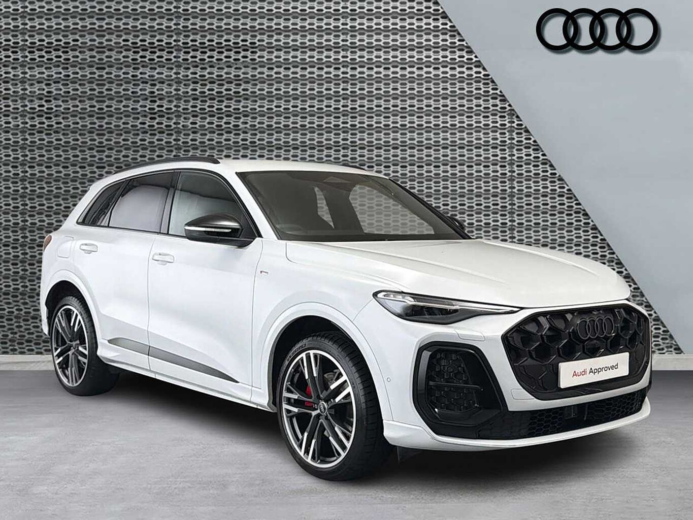 Main listing image - Audi Q5