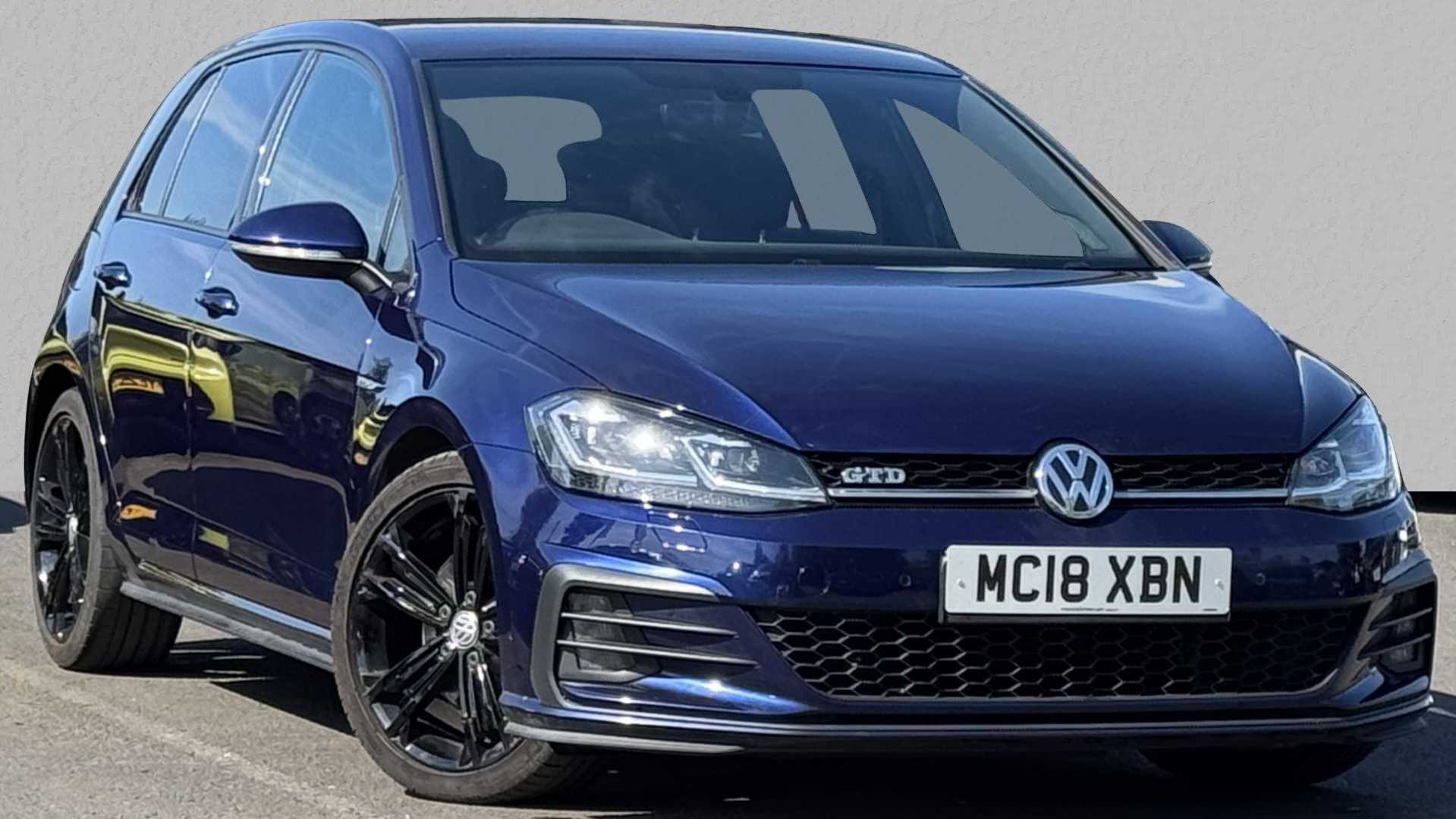 Main listing image - Volkswagen Golf