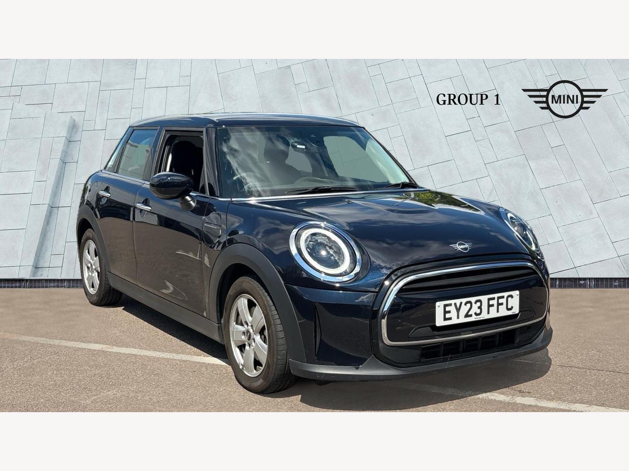 Main listing image - MINI Hatchback 5dr