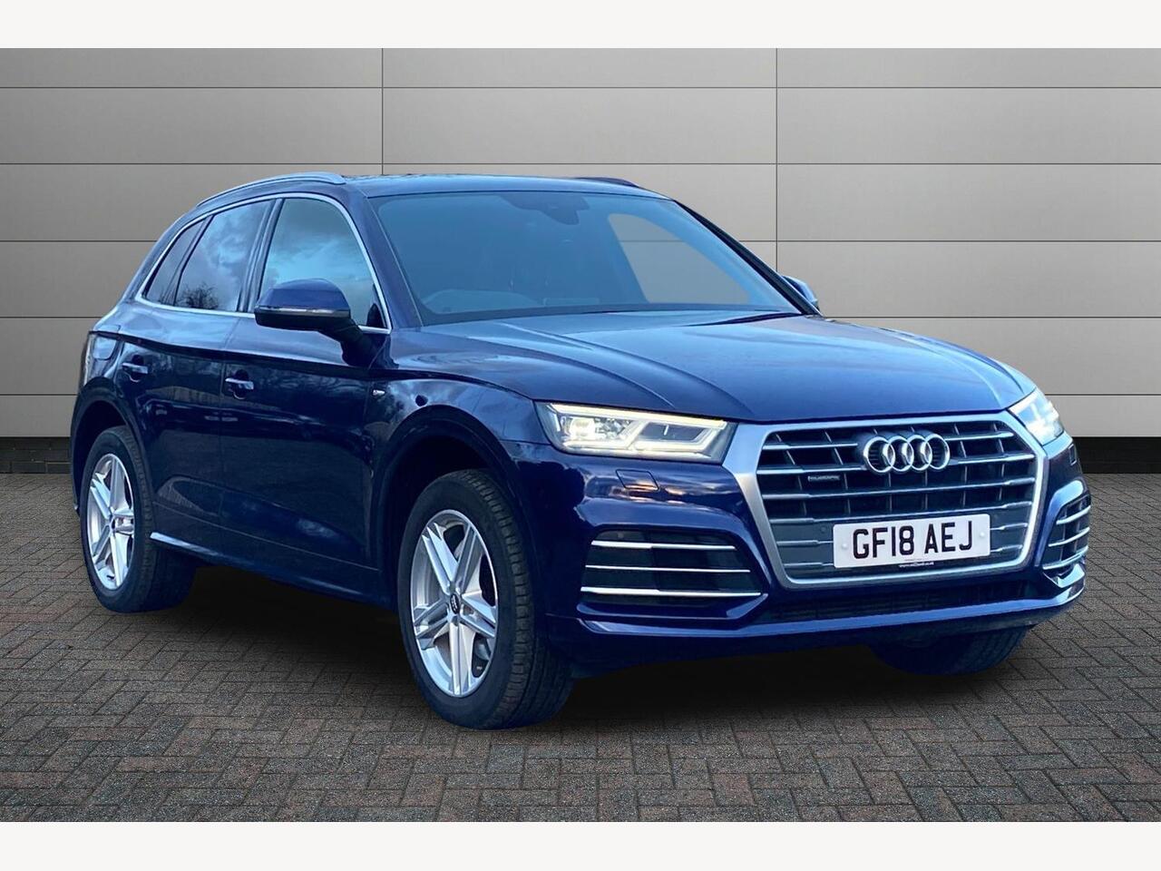 Main listing image - Audi Q5