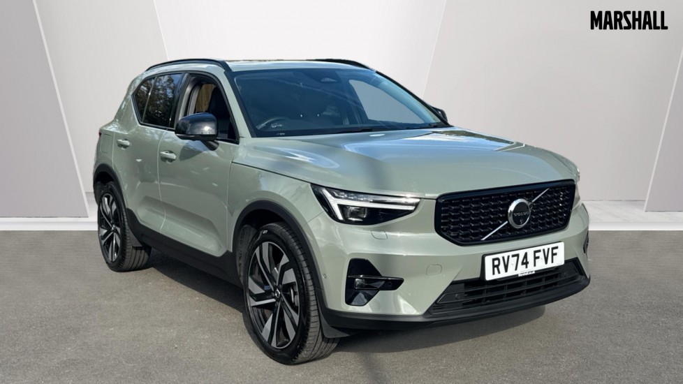 Main listing image - Volvo XC40