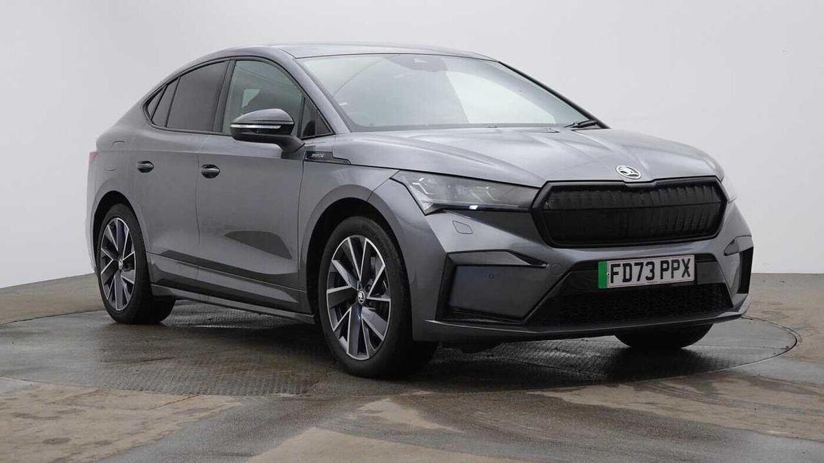 Main listing image - Skoda Enyaq