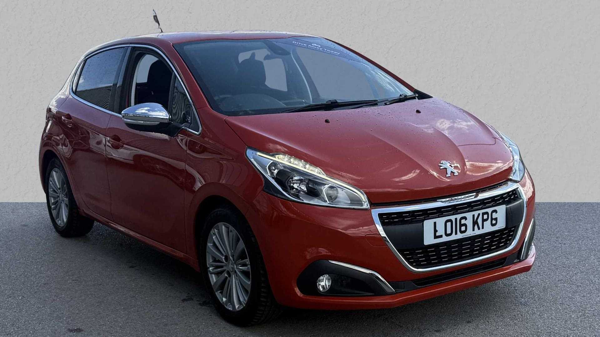 Main listing image - Peugeot 208