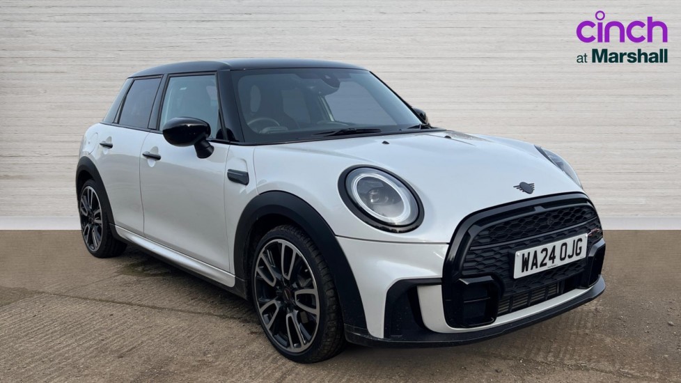 Main listing image - MINI Hatchback 5dr