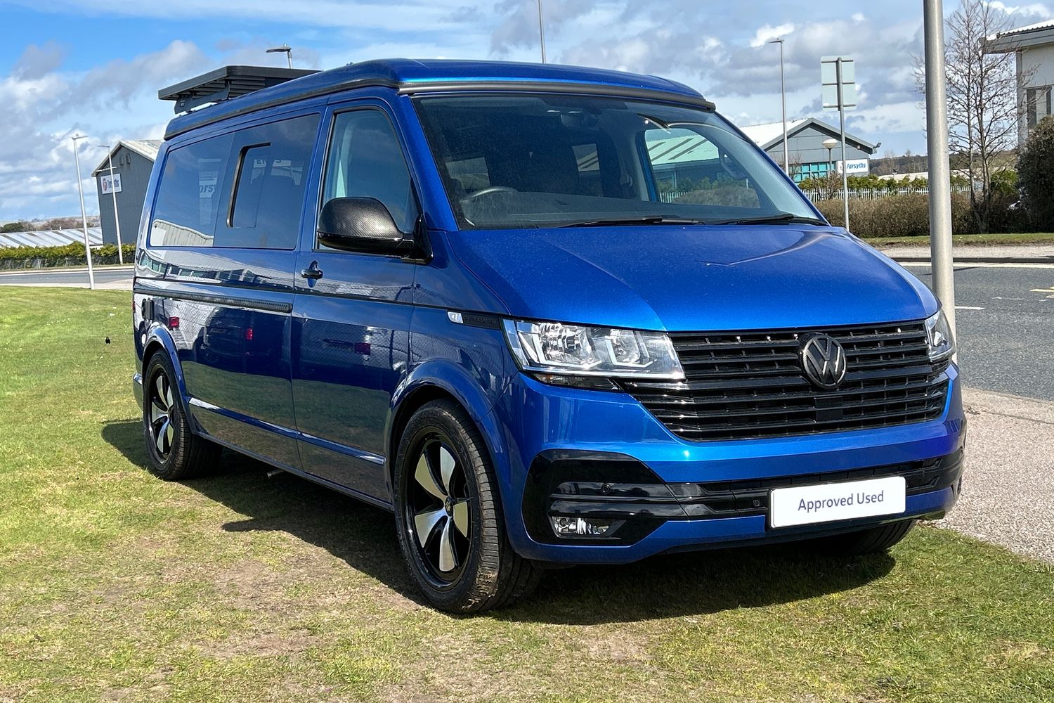 Main listing image - Volkswagen Transporter