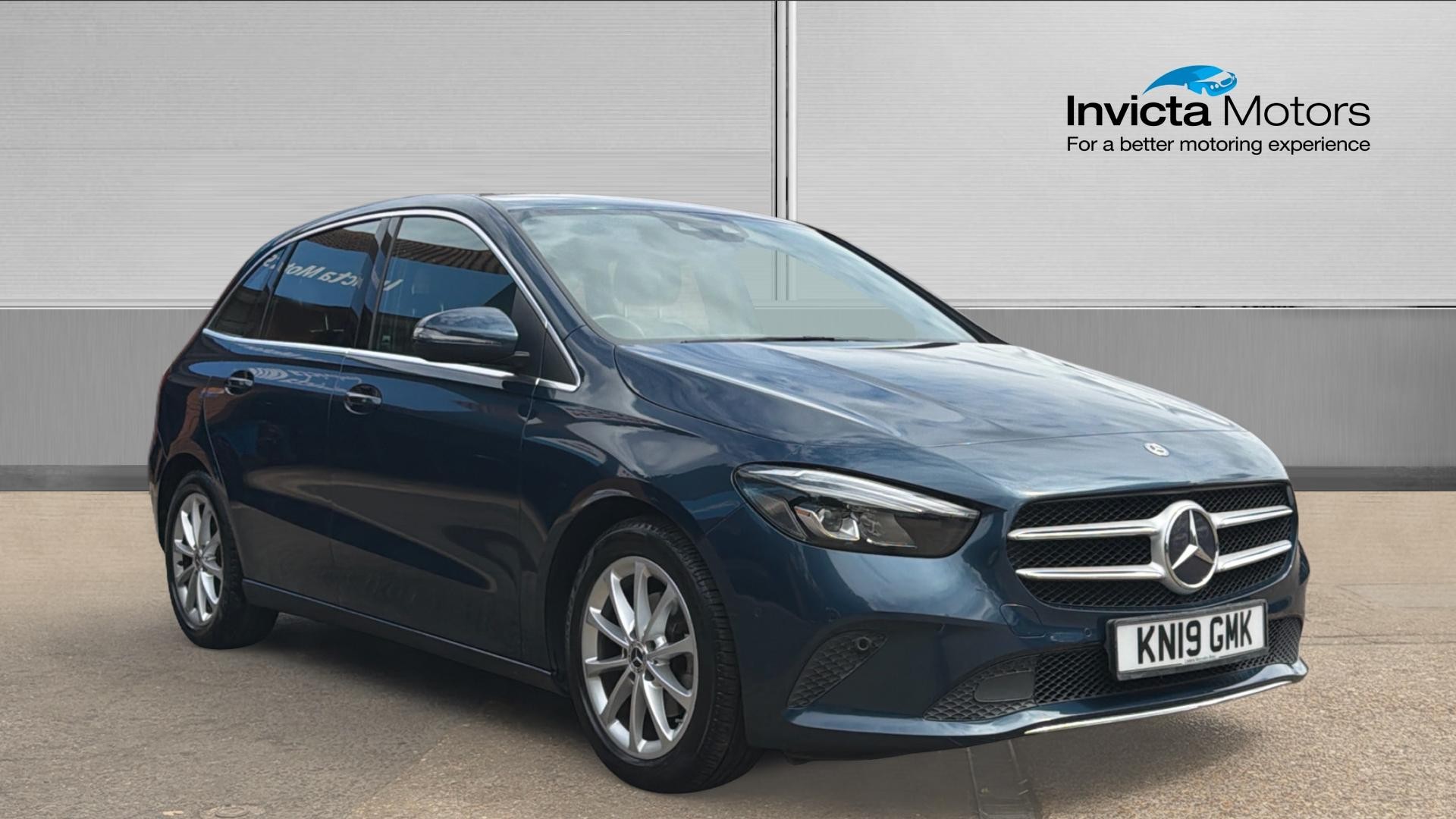 Main listing image - Mercedes-Benz B-Class