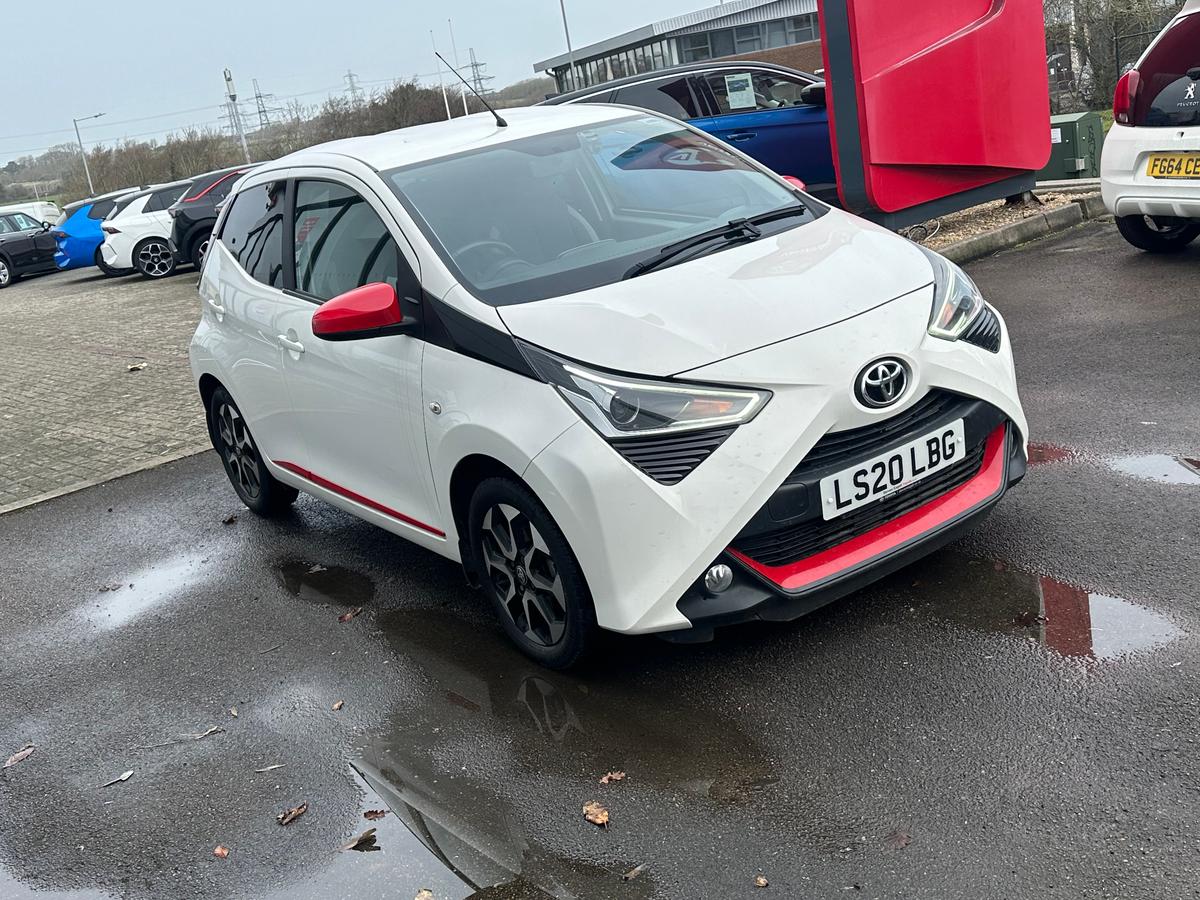 Main listing image - Toyota Aygo